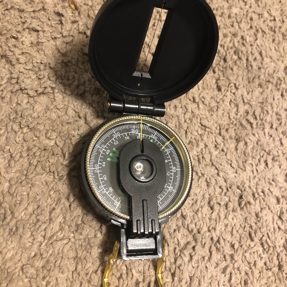 Military-like compass - Picture 2 of 3